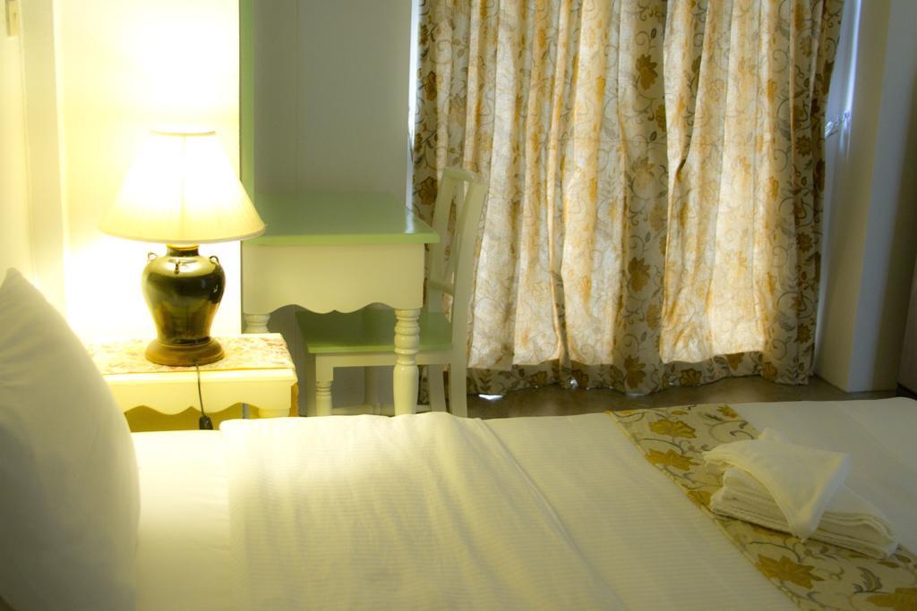 The Nimman13 Guesthouse Chiang Mai Quarto foto